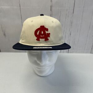 Charlie Hustle Chicago American Giants Museum Off White/Navy Adjustable Hat NLB